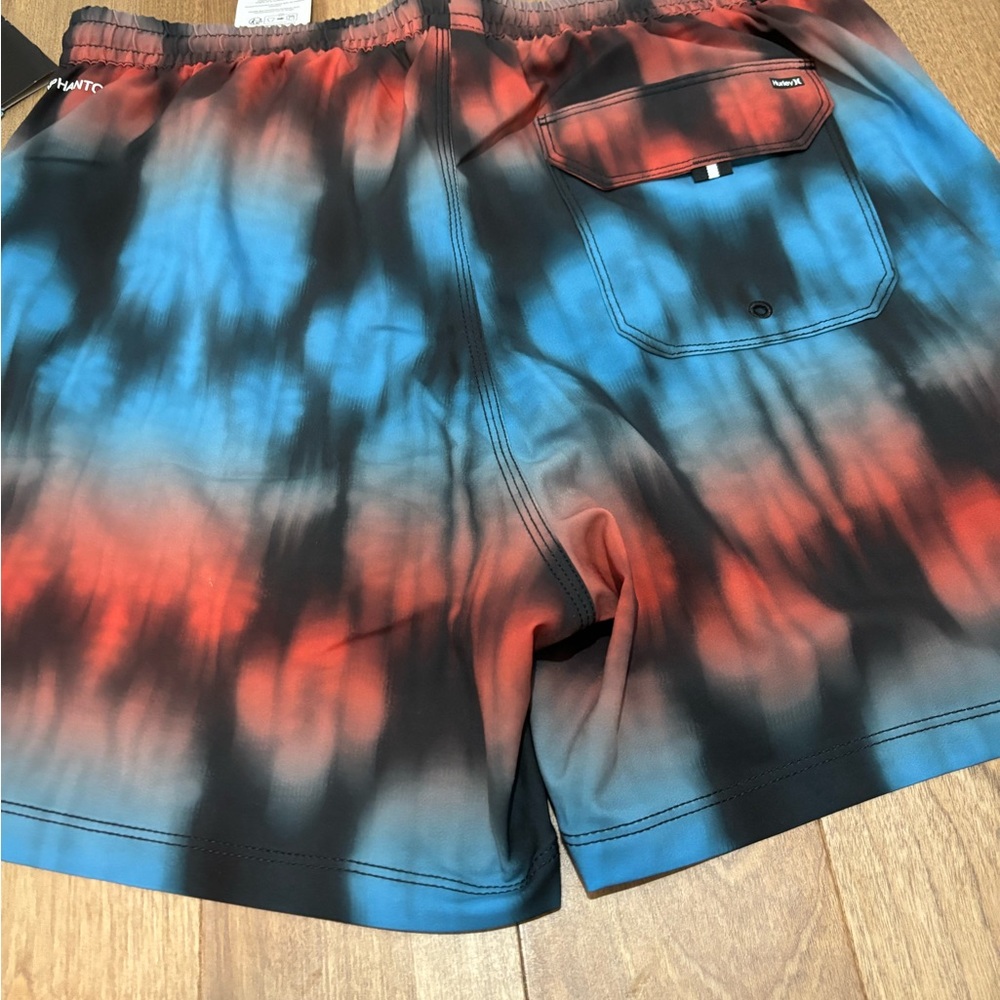 ⭐️HOST PICK-HURLEY MEN’S SWIM SHORT - Picture 5 of 13